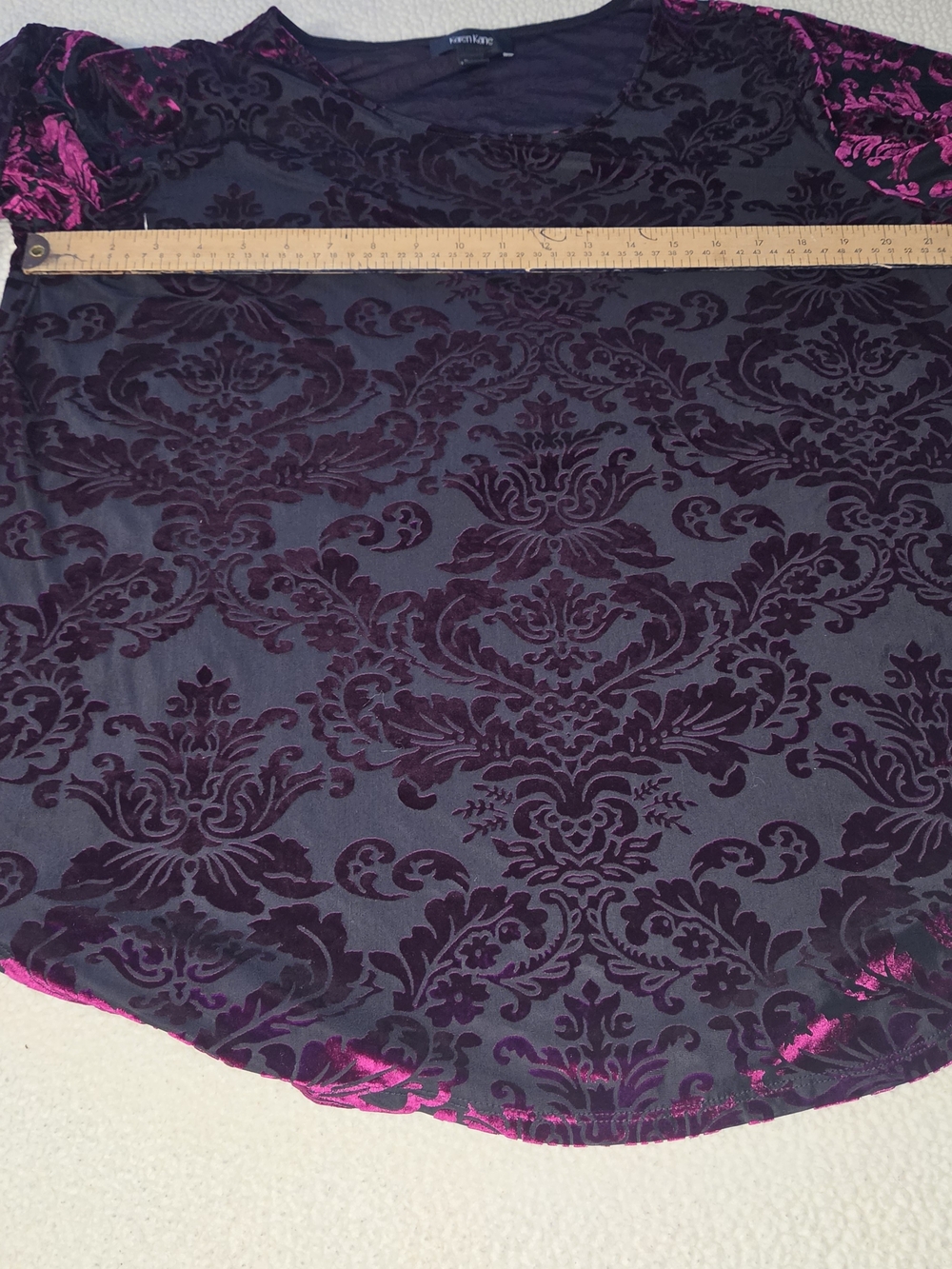 Karen Kane Women’s Long-Sleeve Velvet Burnout Top in Deep Magenta Size 0X - Picture 3 of 6
